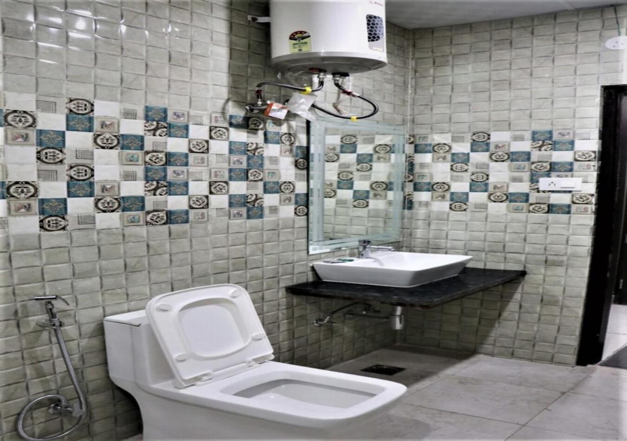 Hotel Blue Pine Haridwār المظهر الخارجي الصورة