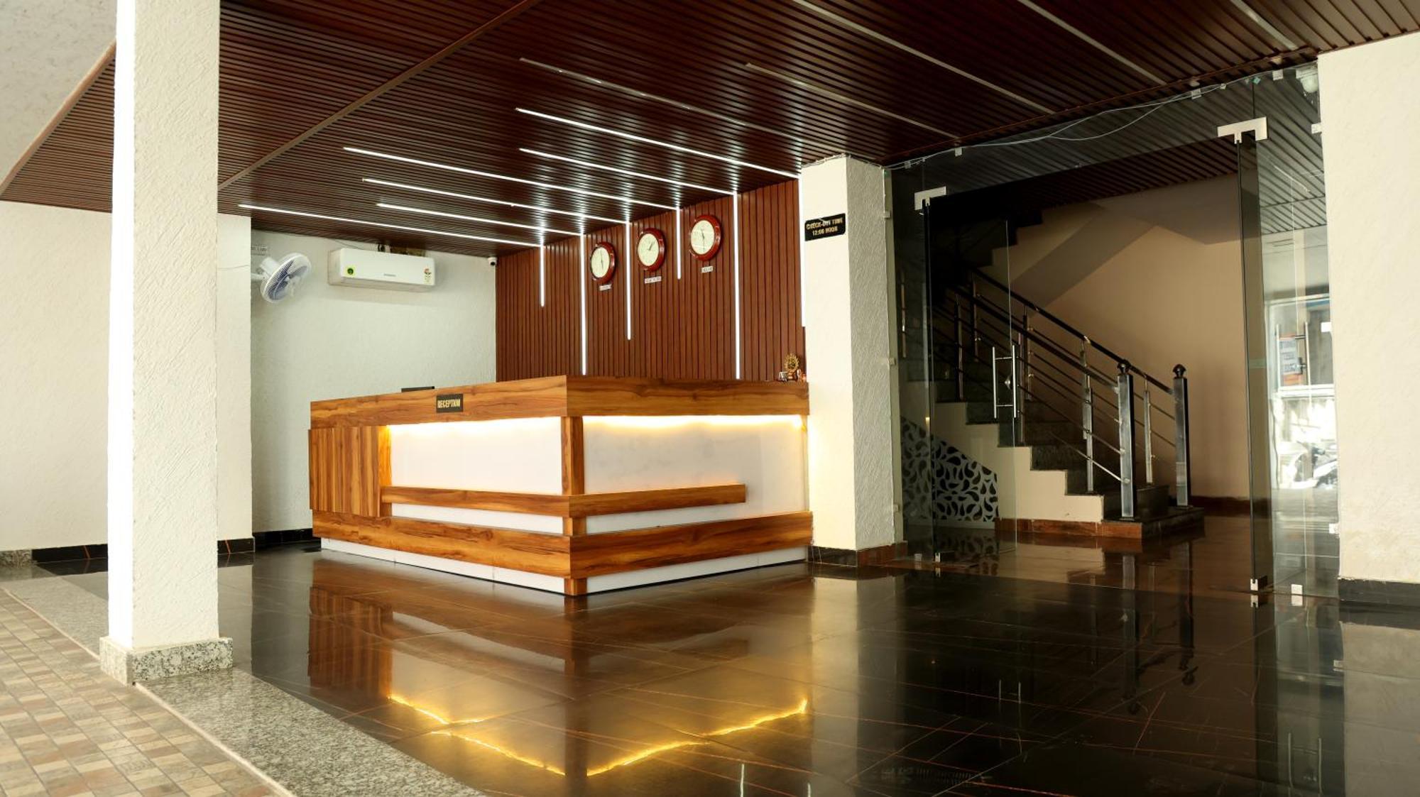 Hotel Blue Pine Haridwār المظهر الخارجي الصورة