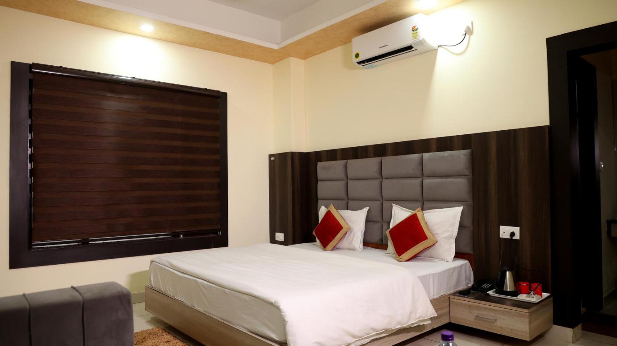 Hotel Blue Pine Haridwār المظهر الخارجي الصورة