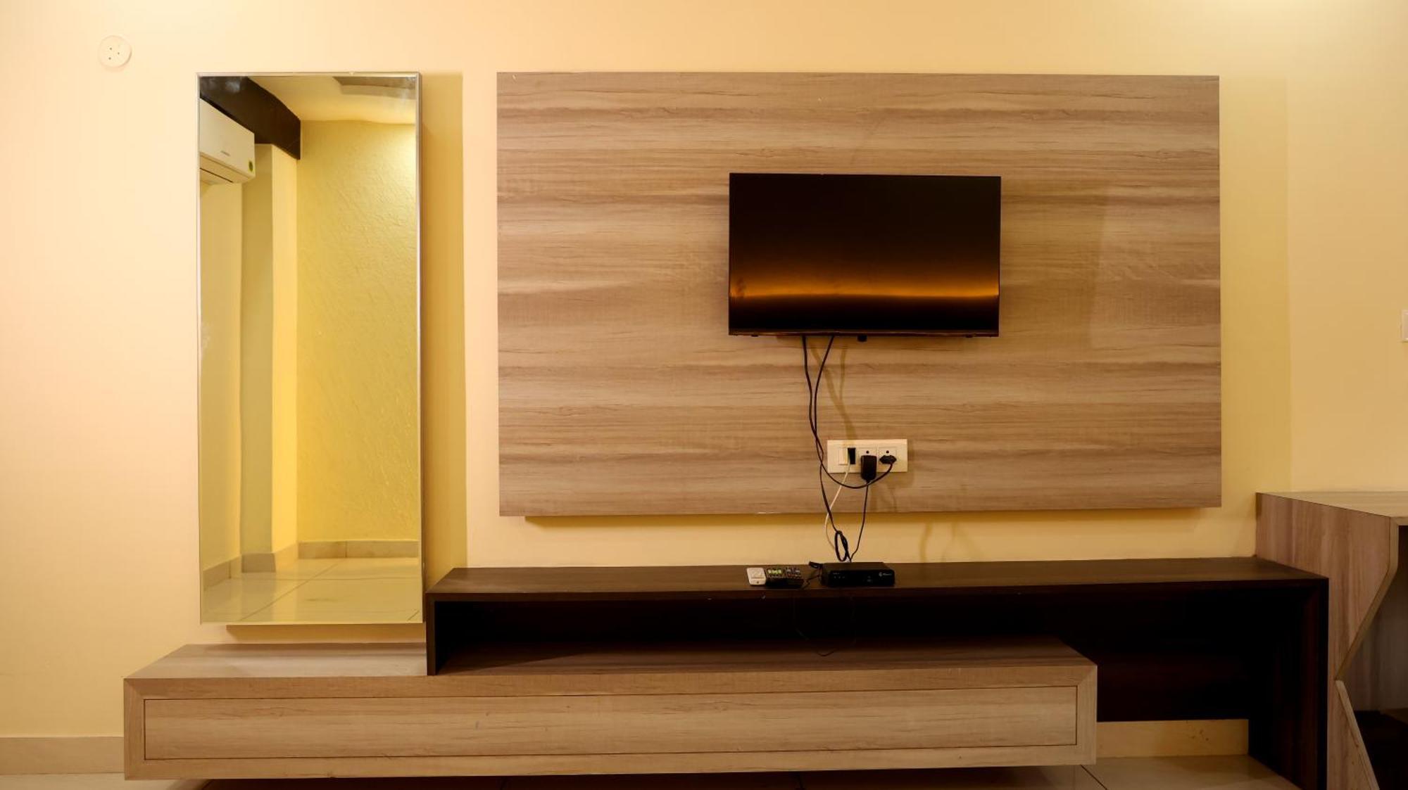 Hotel Blue Pine Haridwār المظهر الخارجي الصورة